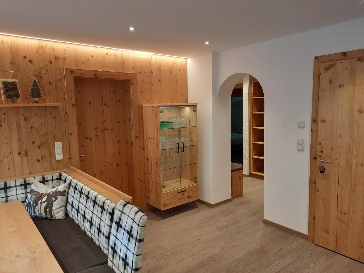 Hotel Garni Viktoria Санкт Антон ам Арлберг Екстериор снимка