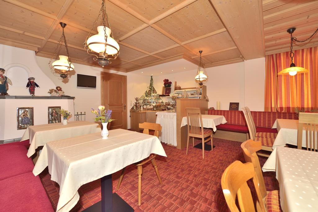 Hotel Garni Viktoria Санкт Антон ам Арлберг Екстериор снимка