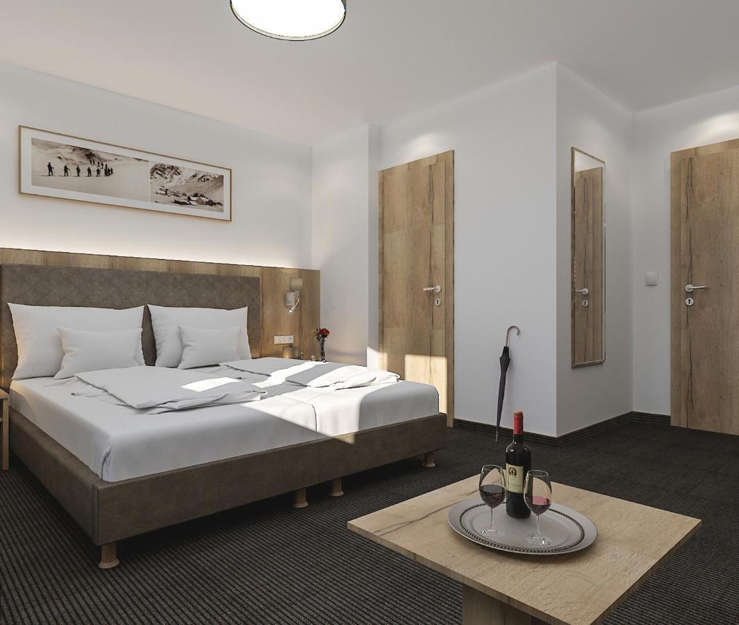 Hotel Garni Viktoria Санкт Антон ам Арлберг Екстериор снимка